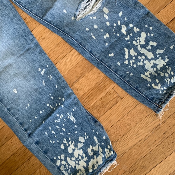 Madewell dadjean with white paint splatter - Picture 2 of 4